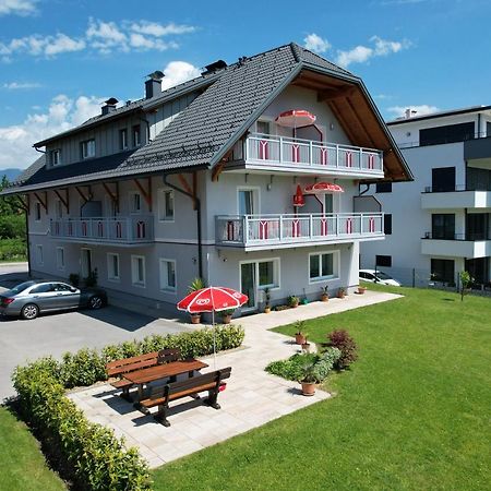Ferienwohnungen Petschnig 3 Дроболах ам Фаакерзее Екстериор снимка